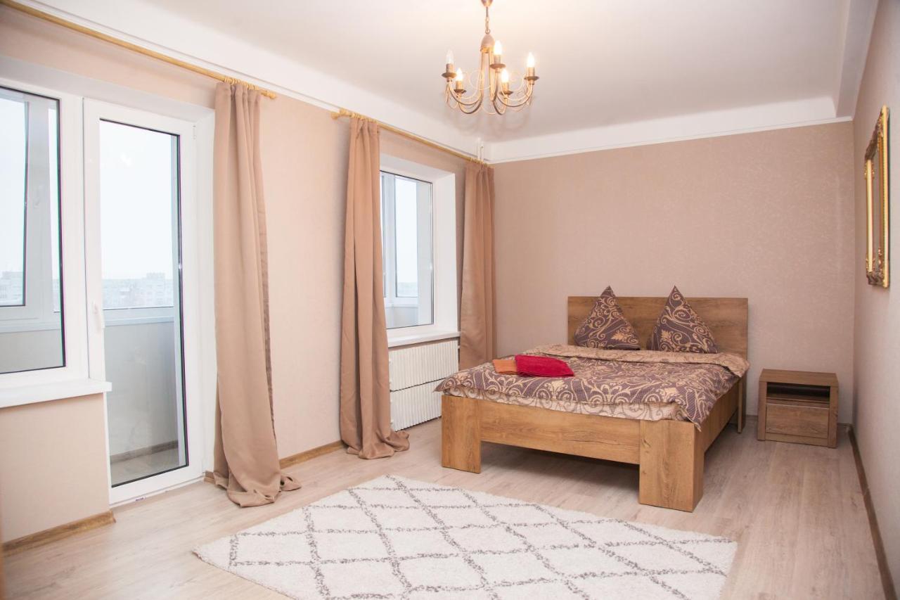 2 Rooms Luxury Apartment On Shkilna 34 Street Zaporizhia Eksteriør billede